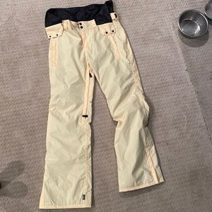 Large Air blaster snow pants, brant new, light yellow, leg ventilation.